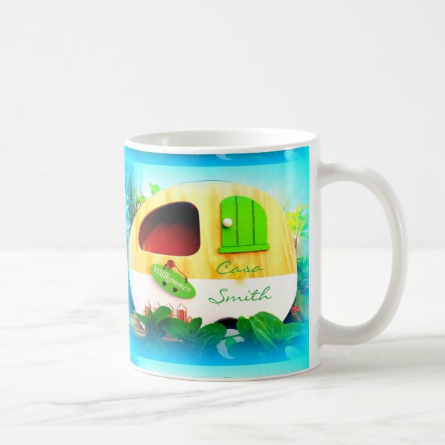 personifierad mycket liten casa kaffemugg (Höger)