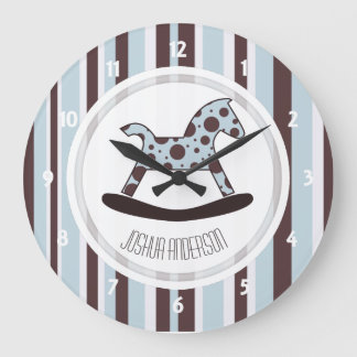 Personifierat vagga hästväggen ta tid på stor klocka