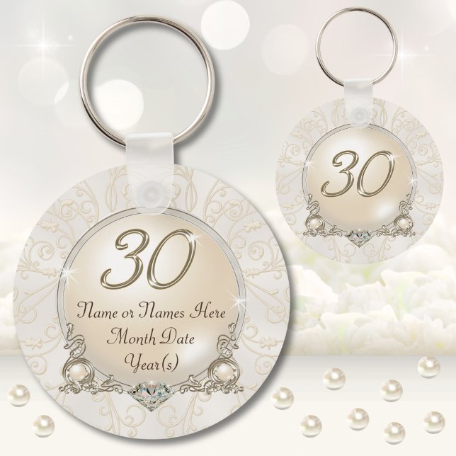 Personlig 30års födelsedag Favoriter eller årsdag Nyckelring (30th Birthday party favors for adults. Girls 30th birthday party ideas. )