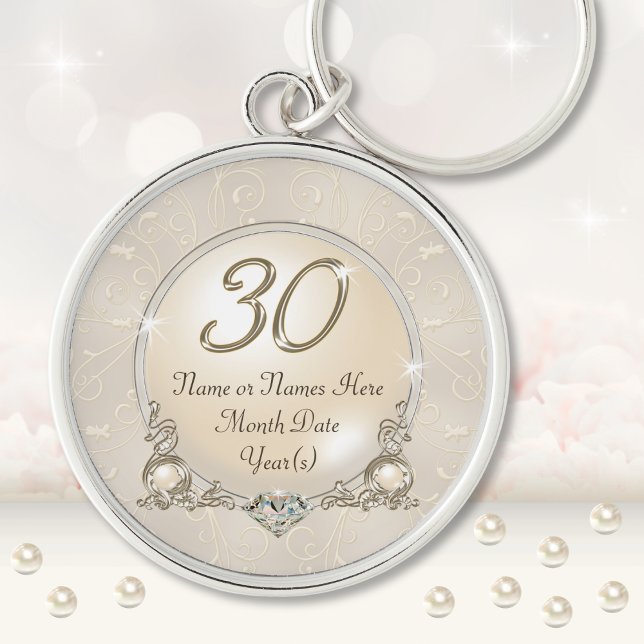 Personlig 30års födelsedag nuvarande idéer för hus rund silverfärgad nyckelring (Personalized 30th birthday gifts. 30th birthday keychain. 30th wedding anniversary gift for Wife.)