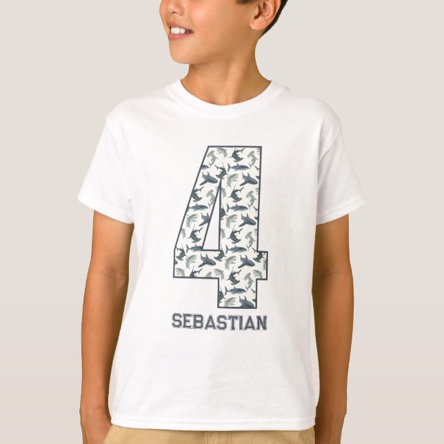 Personlig 4e födelsedagen Shark Shirt T (Framsida)