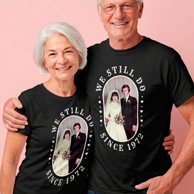 Personlig 50-årsjubileumsfoto för bröllop t shirt (Personalized 50th Wedding Anniversary Photo T-Shirt)
