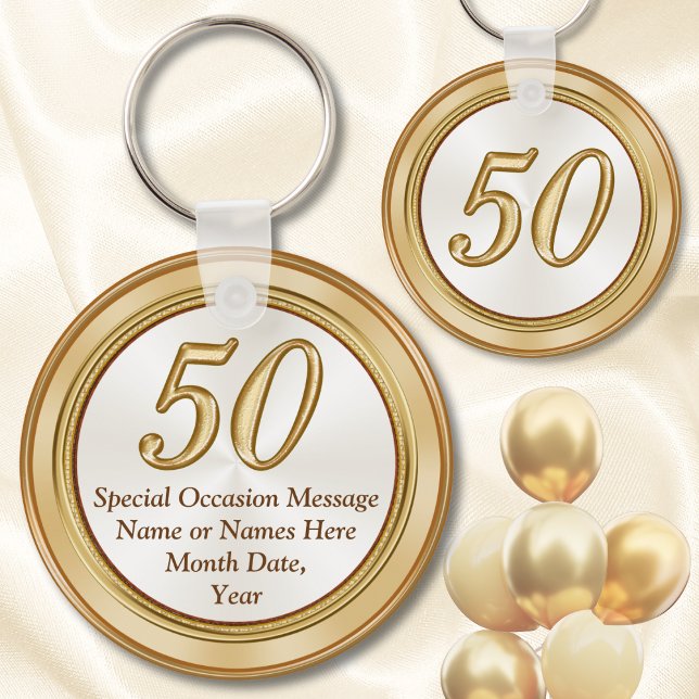 Personlig 50:e återföreningsgåvor - nyckelkedjor nyckelring (Golden anniversary party favors. 50 year anniversary party favors. 50 year class reunion souvenirs.)
