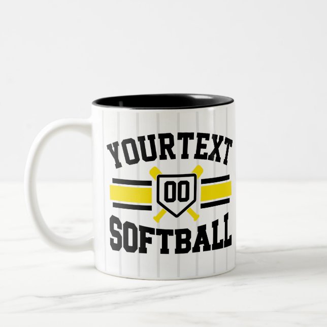 Personlig ADD NAMN Softball Player Varsity Team Två-Tonad Mugg (Vänster)