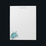 Personlig Anteckningsblock Watercolor Sea Turtle<br><div class="desc">Den här personligen av anteckningsblocket har namn eller monogram i en handskriven manustypografi med min ursprungliga vattenfärgskonst från havssköldpaddan. Perfekt för bröllop eller dina sommaranteckningar. Om du vill se mer söta kontorsdesign som den här www.zazzle.com/dotellabelle</div>