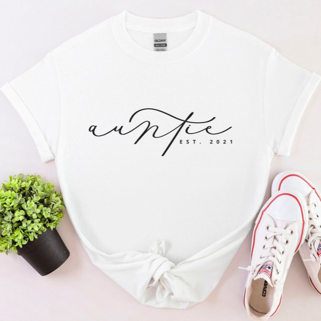 Personlig Auntie T-Shirt (Skapare uppladdad)
