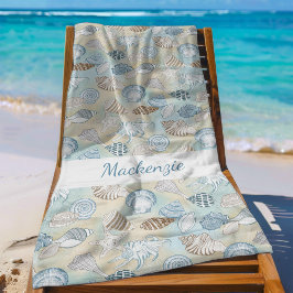Personlig av blå and Seashells i kustvattenzonen