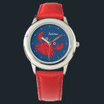 Personlig av leende Red Crab Armbandsur<br><div class="desc">Den här roligten har en söt vektorillustration av en leende röd krabba mot blå bakgrund och kan vara personlig med ditt barns namn,  monogram,  inledande text eller valfri anpassningsbar för perfekt.</div>