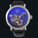 Personlig av trumuppsättningen Monogram Gift Watch Armbandsur<br><div class="desc">Om du vill anpassa/anpassa med mottagarens initialer/namn väljer du idealiskt teckensnitt,  teckensnitt färg eller tar bort det om det inte behövs. Finns i många olika stilar och färg.</div>