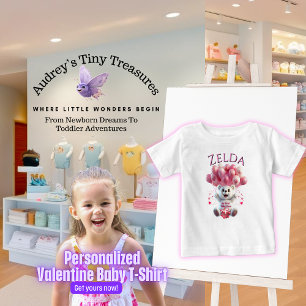 Personlig Baby 1st Valentines day T-Shirt