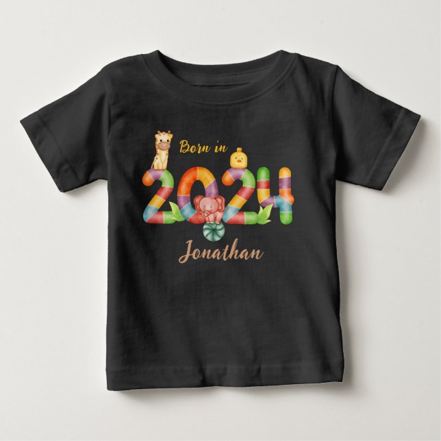 personlig baby djur gåva född 2024 t shirt (Framsida)