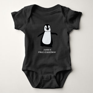 Personlig Baby under den första jul   Cute penguin T Shirt