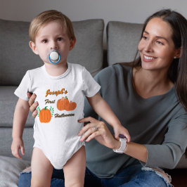 Personlig Baby's First Halloween Pumpkin T Shirt