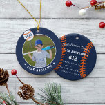 Personlig Baseball Photo & Player Stats Julgransprydnad Keramik<br><div class="desc">Minneshögtid en fantastisk-säsong för din favoritbasebollspelare med den här coolan anpassningsbar-ornament i en marin blå och orange färgruta. Anpassa fronten med spelarens foto,  namn och året,  och lägg till mer information på baksidan,  inklusive teamet eller ligan namn,  årstid,  ålder,  position och tränare namn.</div>