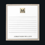 Personlig Beige Linen Guld Monogram Anteckningsblock<br><div class="desc">Håll dig organiserad i stil med det här anteckningsblocket med personlig beige linne med en sofistikerad svartvit och guld monogramdesign. Med de invändiga sidorna får du gott om utrymme för anteckningar, att göra-listor med mera, medan elegantens utformning ger lite lyx i vardagslivet. Perfekt för personlig använda eller som en tänkbar...</div>