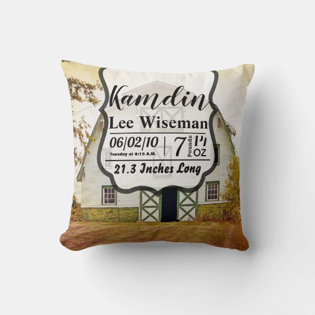 Personlig Birth Pillow Sunset Barn Land Rust Kudde (Framsida)