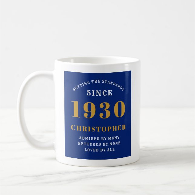 Personlig Birthday 1930 Elegant Blue Guld Namn Kaffemugg (Vänster)