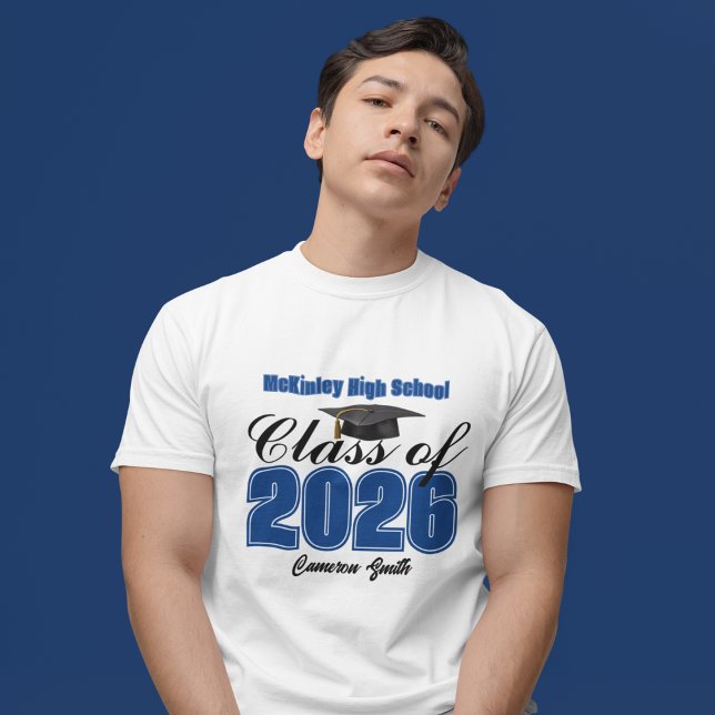 Personlig blå klass 2026-examen t shirt (Skapare uppladdad)
