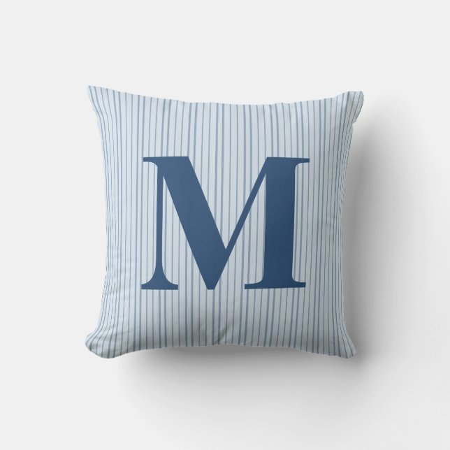 Personlig blå preppy randig monogram initial kudde (Framsida)