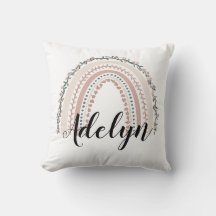Personlig Blommigt Boho Rainbow Namn Pillow