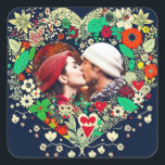 Personlig Blommigt Heart Ram Romantic Gift Fyrkantigt Klistermärke<br><div class="desc">Söt röd,  mörk blått och beige färgstarka blommor,  viskare folk konst stil blommigt hjärta. Lägg till en bild av dig och din partner i personaliseringsområdet. Söt romantisk julklapp,  Alla hjärtans dag eller en årsdag.</div>