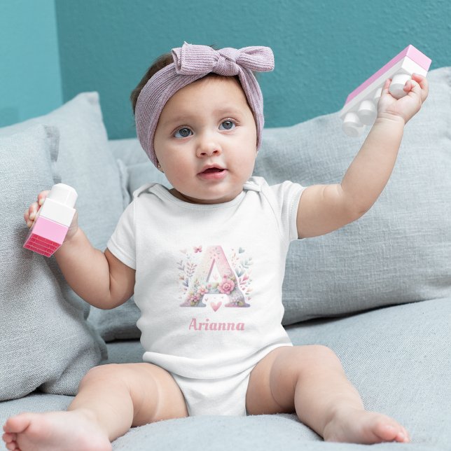 Personlig Blommigt Monogram Baby Bodykostym T Shirt (Skapare uppladdad)