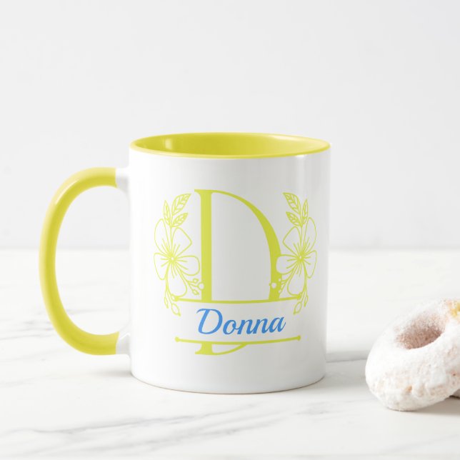 Personlig blommönstrad initialbokstav D-mugg - spe Mugg (Med munk)