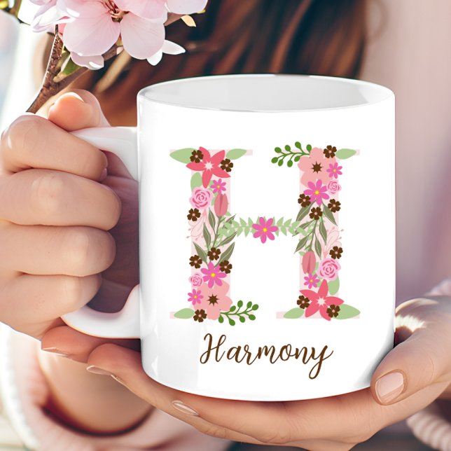 Personlig blomsterbokstav H monogram rosa blomma Kaffemugg (Personalized Monogram Floral Letter H Coffee Mug)