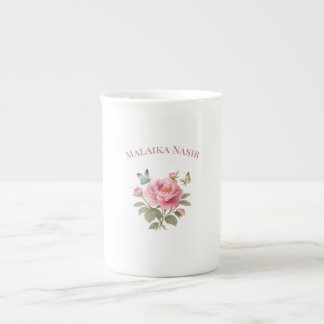 Personlig blomsterdekoration med namn på mugg | El Benporslin Mugg