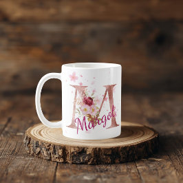 Personlig blomsterinitial mugg – Bokstav M