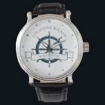 Personlig Boat Kapten Vintage Nautical Wheel Armbandsur<br><div class="desc">Chicens anpassningsbar båtkapten tittar på en marschkryssning på havet med en marin blå fartygsratt. Det här nautiska temat armklocka är perfekt för en frakt hjälmman. Anpassa med ditt efternamn eller annan text.</div>
