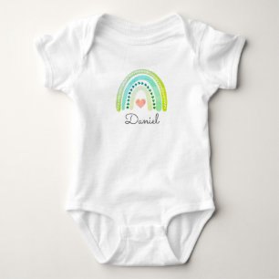 Personlig Boho Regnbåge Baby Namn Hjärtpastell T Shirt