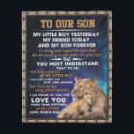 Personlig Brev till vår son| Son Birthday Gift Fleecefilt<br><div class="desc">Personlig Brev till vår son,  Son Birthday Gift,  julvakter Blanket,  Kärlek till vår son,  Idea Julafton Gift,  Lejonare familjeflottan Blanket</div>