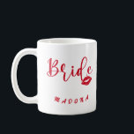 Personlig Brud för Möhippa Kaffemugg<br><div class="desc">Fira bruden på väg att gifta sig med stil med vår Personliga Brud för Möhippa-mugg. Denna exklusiva design är skräddarsydd för möhippor,  med anpassningsbara element för en verkligt unik souvenir. Perfekt för morgonkaffe eller som en minnesvärd present,  denna mugg fångar brudens speciella dags essens.</div>