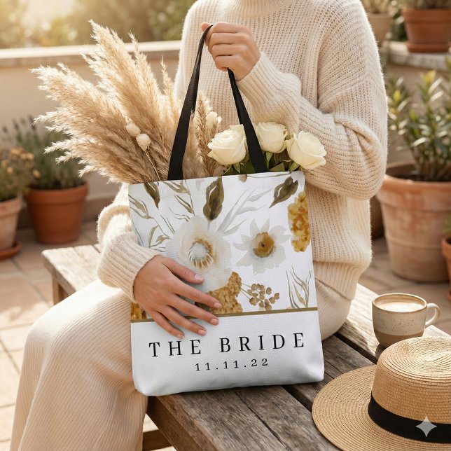 Personlig Brudväska Tygkasse (This beautiful watercolor floral personalized bride tote bag would make a great bridal shower gift! )