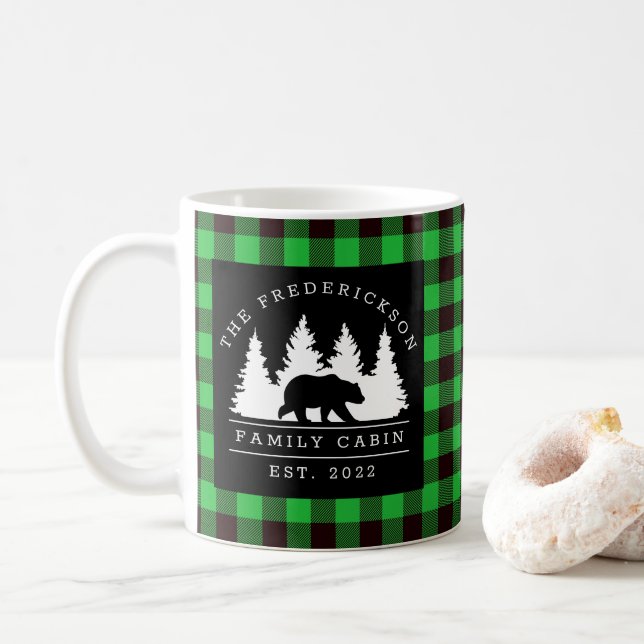 Personlig Buffalo Play Bear Forest Cabin Kaffemugg (Med munk)