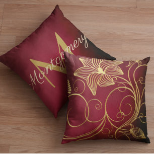 Personlig Burgundy Gradient Guld Blommigt Initial Kudde