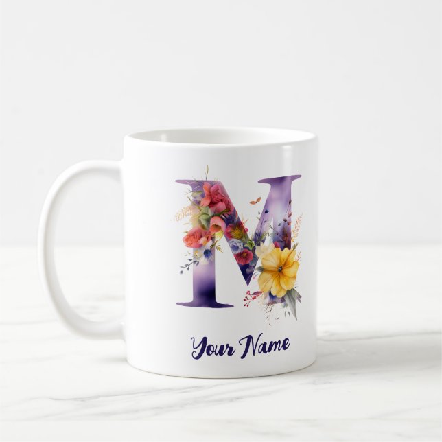 Personlig Butterfly and Flowers Brev ’M’ Kaffemugg (Vänster)