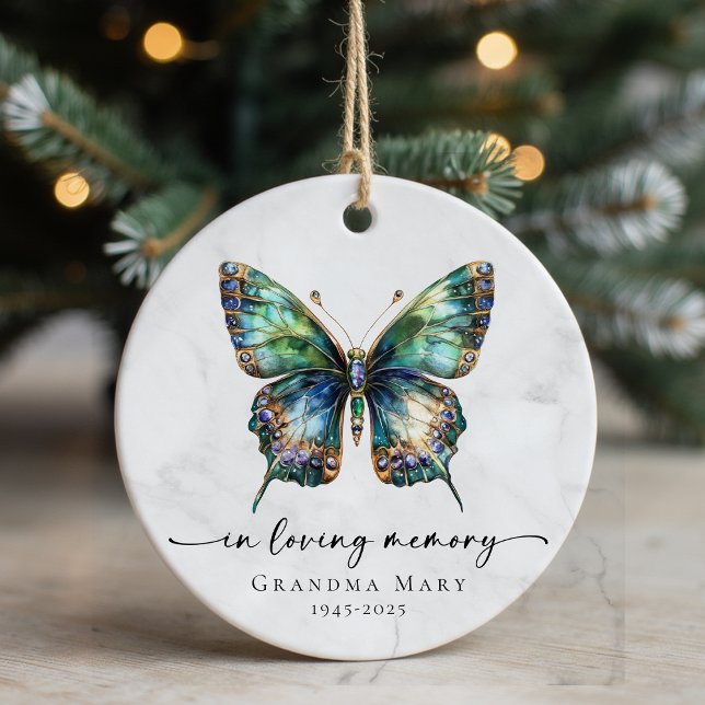 Personlig Butterfly in Loving Memory Keepsak Julgransprydnad Keramik (Skapare uppladdad)
