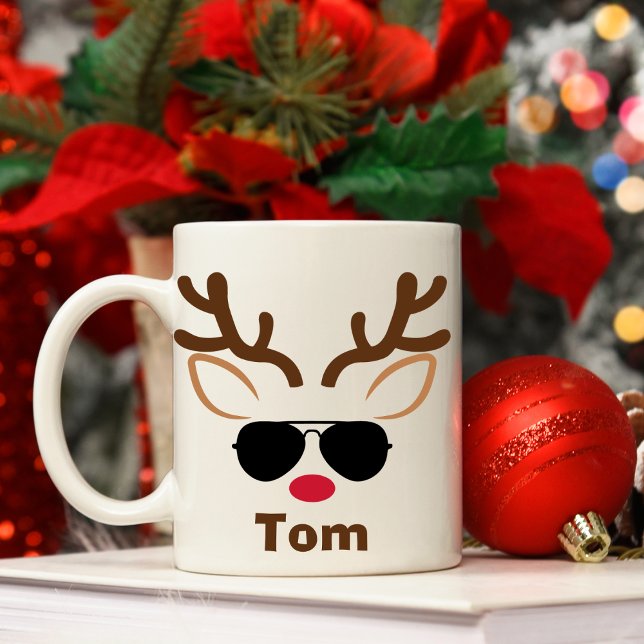 Personlig Coola Sunglass Reindeer jul Mugg (Personalised Cool Sunglass Reindeer Christmas Mug
)