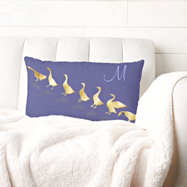 Personlig Cute Gold Foil Geese Lila Lavender Lumbarkudde (Skapare uppladdad)