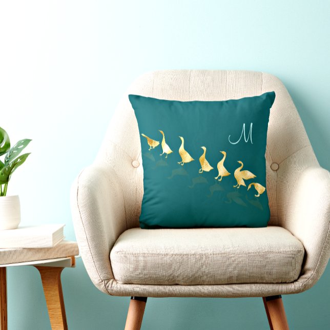 Personlig Cute Gold Foil Geese Teal Aqua Lumbarkudde (Skapare uppladdad)