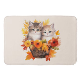 Personlig Cute Kittens Cats i Basket Badrumsmatta