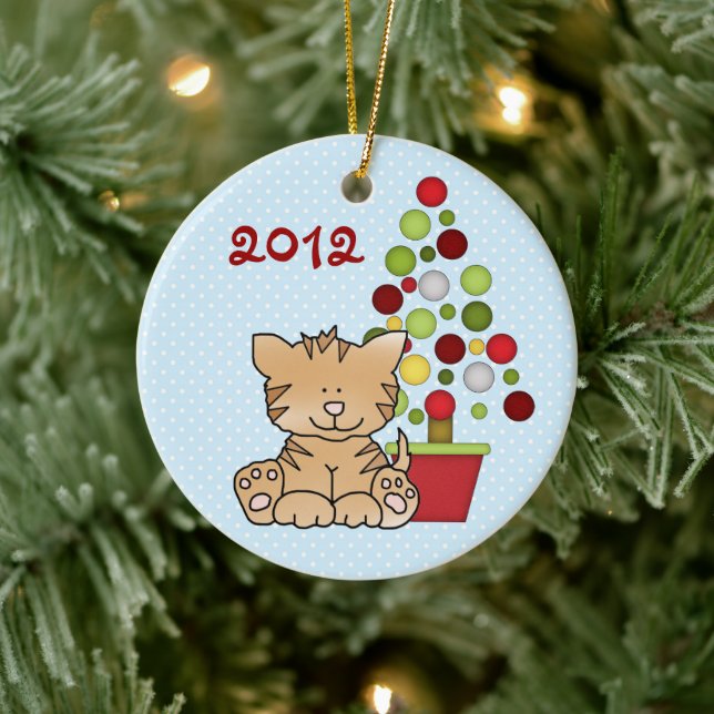Personlig Cute Orange Cat, Helgdag på Blue Julgransprydnad Keramik (Träd)