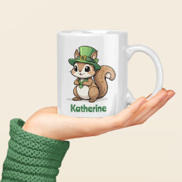 Personlig Cute St. Patrick's Day Squirrel Kaffemugg