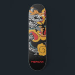 Personlig Dragon Skateboard<br><div class="desc">Personlig av fet asiatisk konst drar på skateboard med ditt namn i en röd sans serif-typ. Fet röd orange och svart.</div>