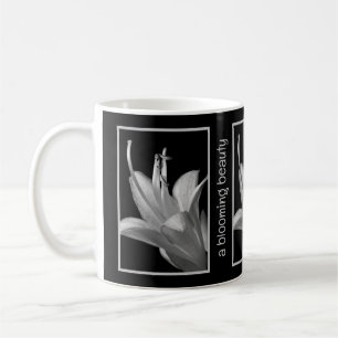 Personlig Elegant Hosta Flower Black and White Kaffemugg