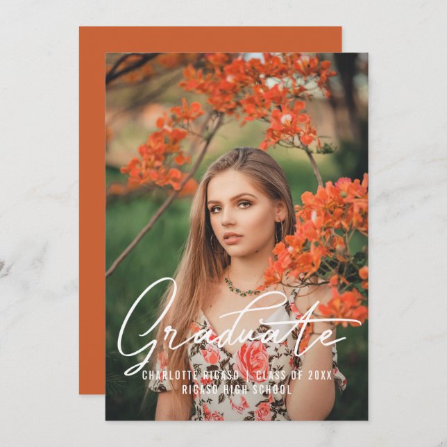 Personlig examensfoto-mall i bränt orange inbjudningar (Fram/baksida)