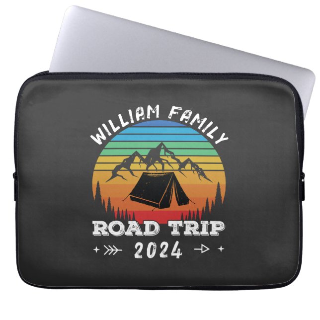 Personlig Family Camping Äventyr Road Resa Laptop Fodral (Framsidan)