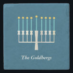 Personlig Family Namn Hanukkah Menorah Blue Stenunderlägg<br><div class="desc">Firar Hanukkah med denna elegant personlig-sten underlägg med en vackert designad menorah på en klassisk blå bakgrund. Perfekt för att lägga till en festlig beröring till din hemskår. Den här underlägg ger en tankfull helgdag eller en snyggt som komplement till din inställning i Hanukkah bord. Anpassa till en familj namn...</div>